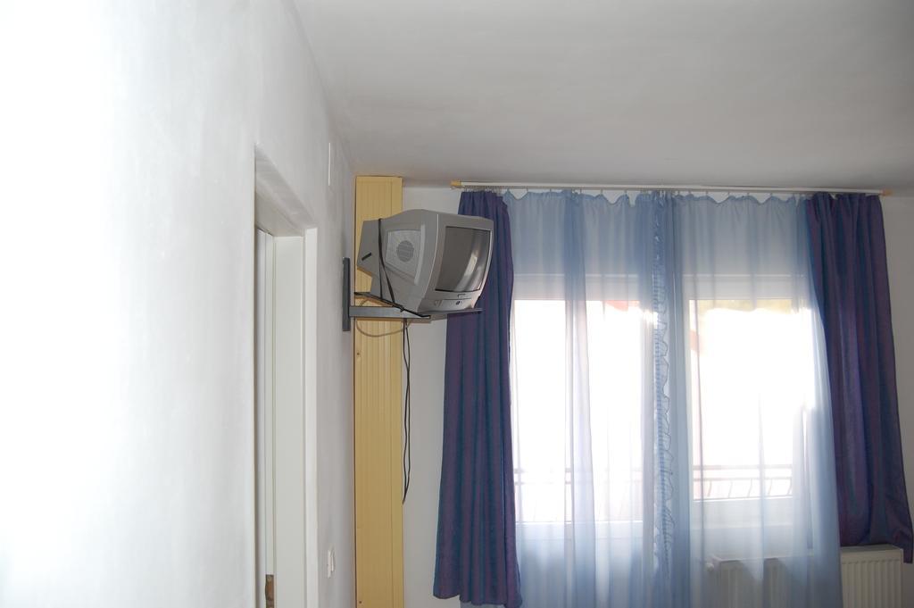 Pensiunea Vidra Băile Felix Esterno foto
